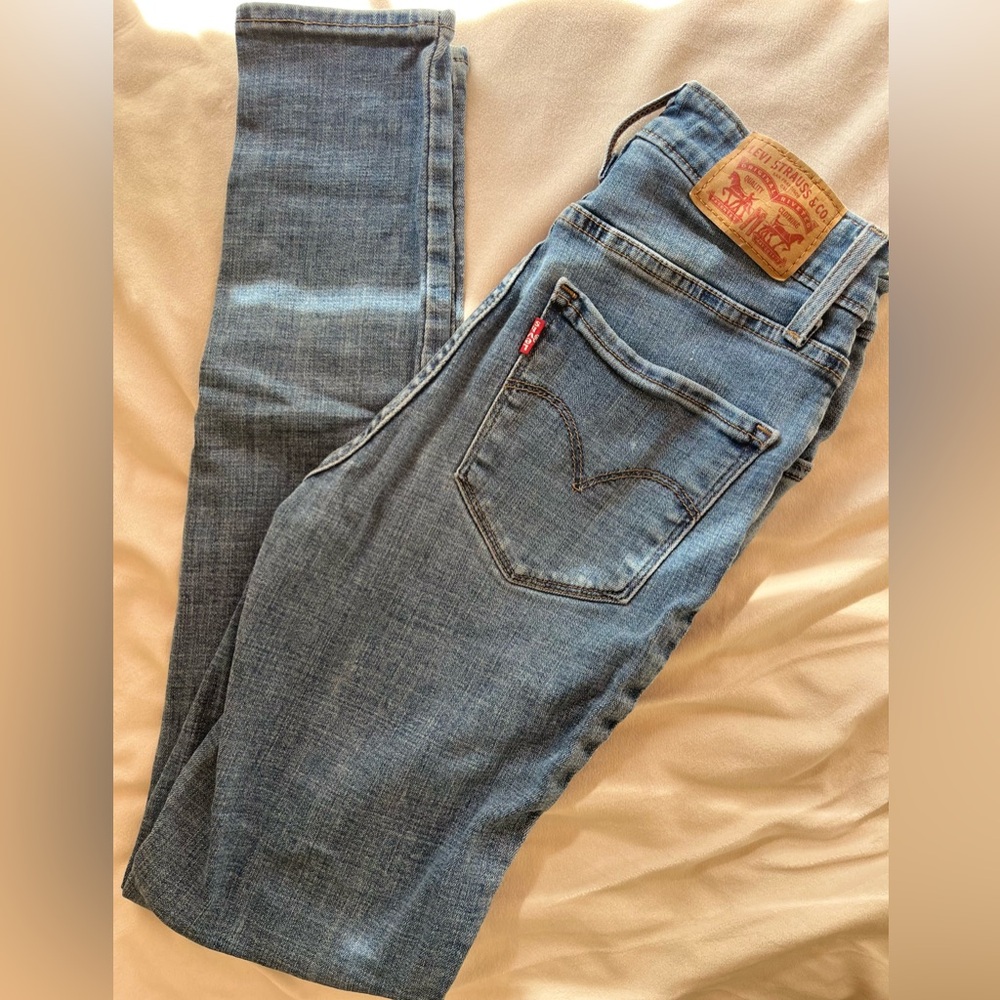 Levi's Blue High Rise Jeans with Classic Straight-Leg